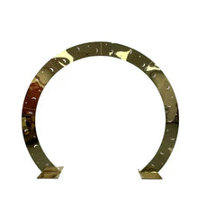 Load image into Gallery viewer, Gold round wedding arch with star and moon carving for ceremony and event decoration