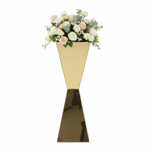 Load image into Gallery viewer, Gold metal flower stand centerpiece for luxury wedding party