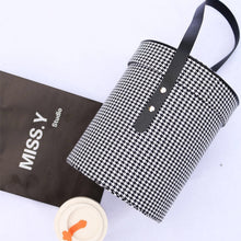 Load image into Gallery viewer, baby-shower-birthday-mother&#39;s-day-flower-boxes-gifts
