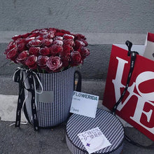 Load image into Gallery viewer, baby-shower-birthday-mother&#39;s-day-flower-boxes-gifts
