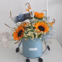 Load image into Gallery viewer, baby-shower-birthday-mother&#39;s-day-flower-boxes-gifts
