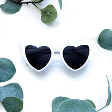 Load image into Gallery viewer, Personalized Heart Shaped Sunglasses For Women Custom Bride Sunglasses Bridesmaid Gifts Beach Bride Bachelorette Party Favors
