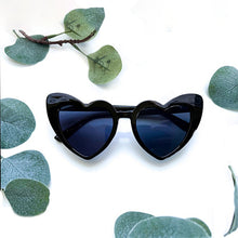 Load image into Gallery viewer, Personalized Heart Shaped Sunglasses For Women Custom Bride Sunglasses Bridesmaid Gifts Beach Bride Bachelorette Party Favors
